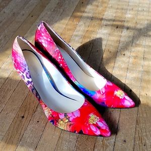 Floral Nine West Heels: Size 7